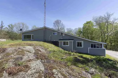 515 Gananoque Lake Road, Front Of Leeds & Seeleys Bay, On K7g 2v4