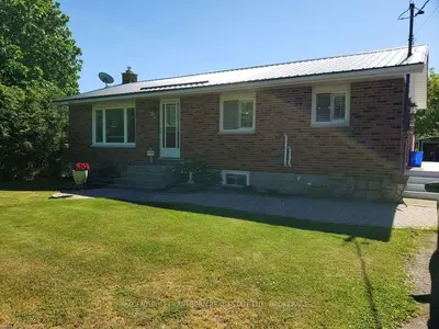 36 Cleminson Street, Prince Edward County, On K0k 3l0