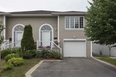 128 Briceland Street, Kingston, On K7k 7l2