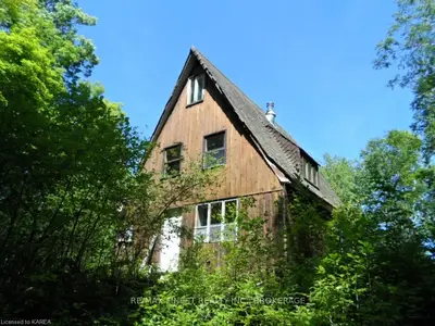3550 Upper Mazinaw, Addington Highlands, On, K0h 1k0