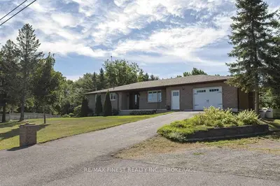 1438 South Shore Road, Greater Napanee, On K7r 3k7