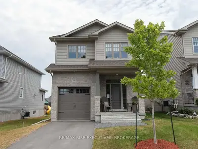 121 Pauline Tom Avenue, Kingston, On K7k 0g1