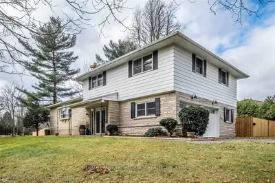 330 Elmwood Drive, Gananoque, On K7g 1p1