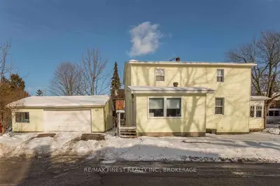160 North Street, Gananoque, On K7g 1l8
