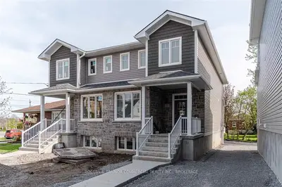 100 & 102 Park Street, Kingston, On K7l 1j8