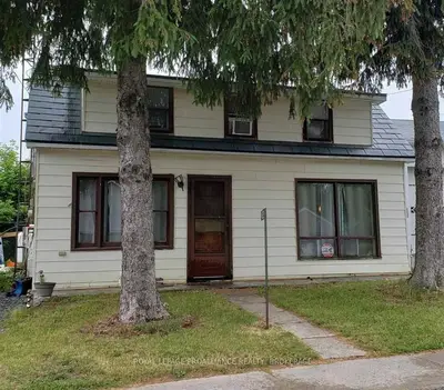 4337 + 4339 Notre Dame Street, Frontenac, On K0h 1v0