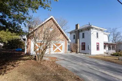 27 West Street, Stone Mills, On K0k 1z0