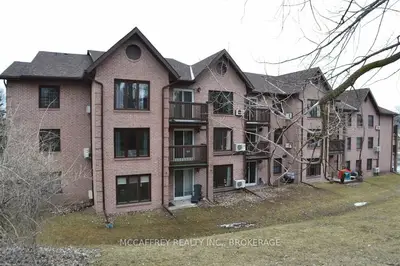 11 Centre Street 305, Greater Napanee, ON K7R 3X3