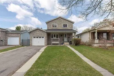 286 Kingscourt Avenue, Kingston, On K7k 4r3