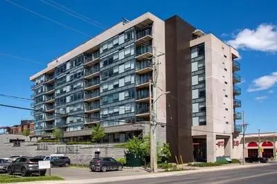 121 Queen Street 306, Kingston, ON K7K 0G6