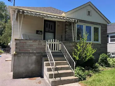 430 College Street, Kingston, On K7l 4m7