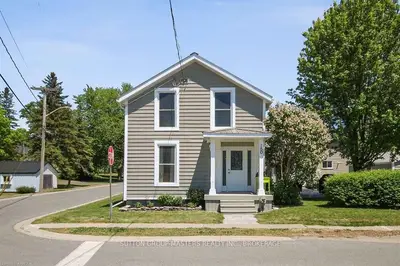 180 Lodge Street, Loyalist, On K0h 1g0