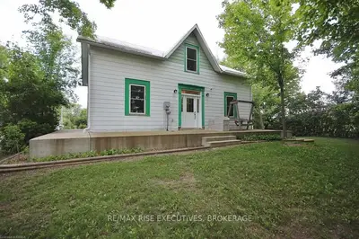 6430 County Road 4 Road, Stone Mills, On K0k 3g0