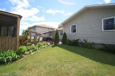 68 Sw Ninth Concession Road, Rideau Lakes, On K0g 1x0