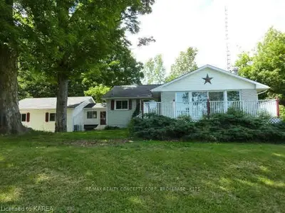 89 Maple Grove Road, Front Of Leeds & Seeleys Bay, On K7g 2v3