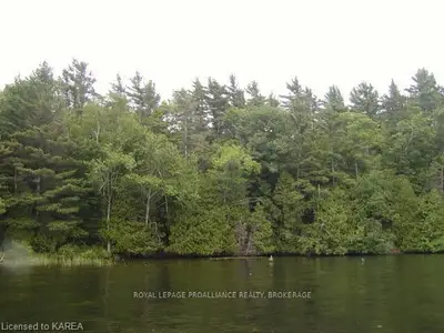 802 SQUAW POINT (LOT 3) Lane, Leeds and the Thousand Islands, ON K0H 2W0