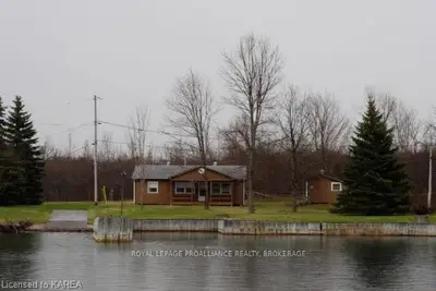27 Stoney Point Lane, Frontenac Islands, On K0h 2y0