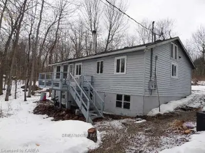 81 N Maple Grove Estates Lane, Front Of Leeds & Seeleys Bay, On K0h 2v0