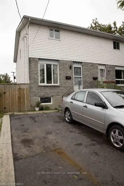 1082 Montreal Street, Kingston, On K7k 3k4