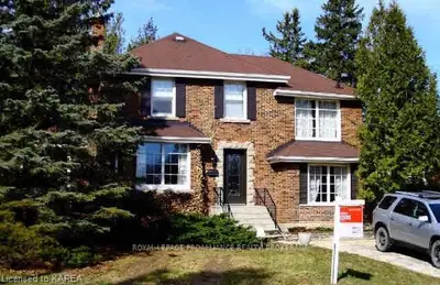 152 College Street, Kingston, On K7l 4l8