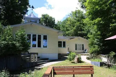 461 Indian Lake Road, Rideau Lakes, On K0e 1g0