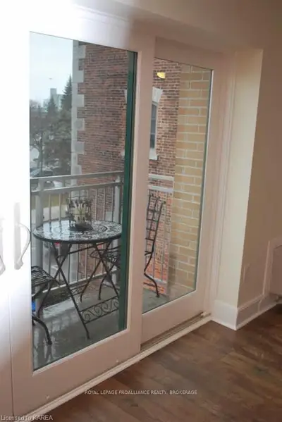2 Bay Street 304, Kingston, On K7k 6t7