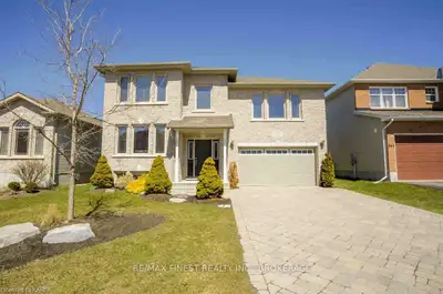 840 Lotus Avenue, Kingston, On K7k 0c6