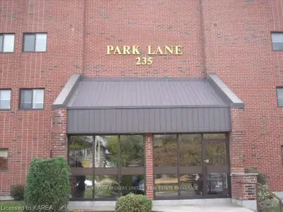 235 South Street 103, Gananoque, On K7g 1a4