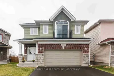 1587 Providence Avenue, Kingston, On K7p 0h8