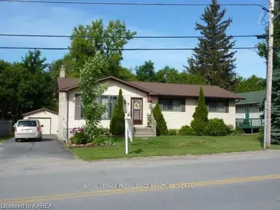 3 Mountain Road, Westport, On K0g 1x0