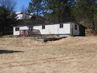 85 Highway 28, Addington Highlands, On, K0h 1l0