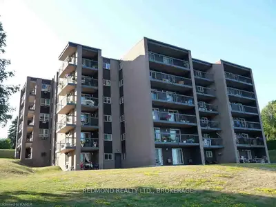610 William Street 405, Gananoque, On K7g 3a4
