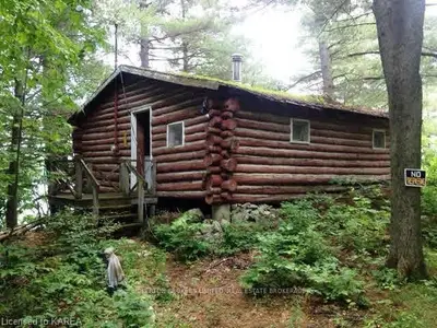 824 Wally Lane, Leeds And The Thousand Islands, On K0h 2n0