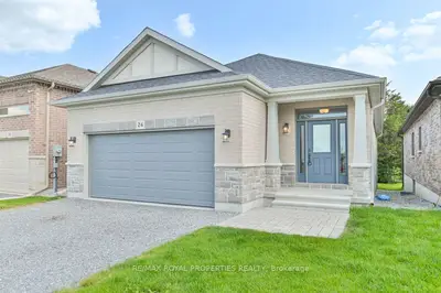 Detached in Belleville
