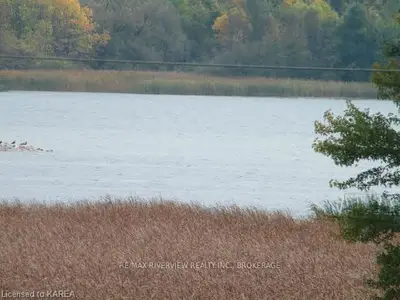 75b Old River, Leeds And The Thousand Islands, On, K0e 1l0