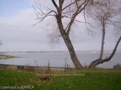 9 Quaker Hill Road, Greater Napanee, On K7r 3k7