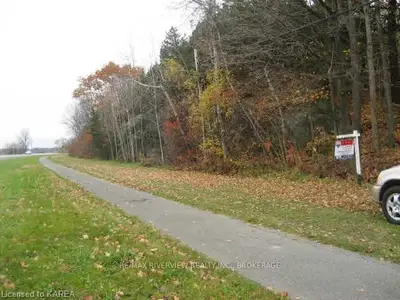 974 1000 Islands Parkway, Leeds And The Thousand Islands, On K0e 1r0