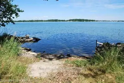 38b Alarie Lane, Frontenac Islands, On K0h 2y0