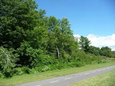 0 OLD RIVER ROAD & 1000 ISLAND PARKWAY Parkway, Leeds and the Thousand Islands, ON K0E 1V0