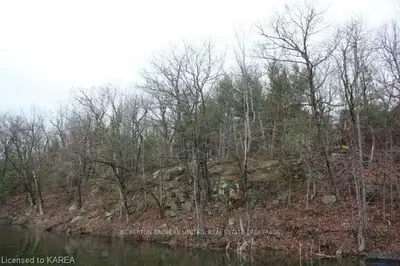 0 1000 Islands Parkway, Front Of Leeds & Seeleys Bay, On K7g 2v4