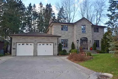 36 Cardiff Avenue, Greater Napanee, On K7r 3v9