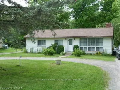 2447 Battersea Road, Kingston, On K0h 1s0