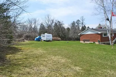 Near 41 Sarah Street, Greater Napanee, On K7r 3j4