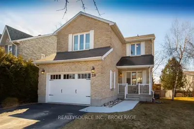 28 Balmoral Court, Kingston, On K7m 7t1
