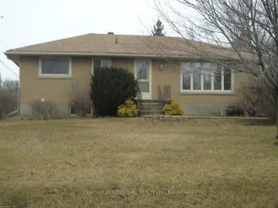 10 Hyland Court, Loyalist, On K7n 1g7