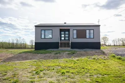 1531 Bridge Street W, Greater Napanee, ON K7R 3L1