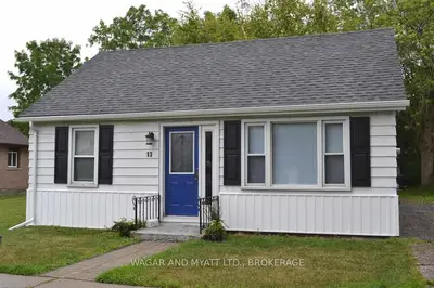 13 Elmer Street, Belleville, On K8p 1z6