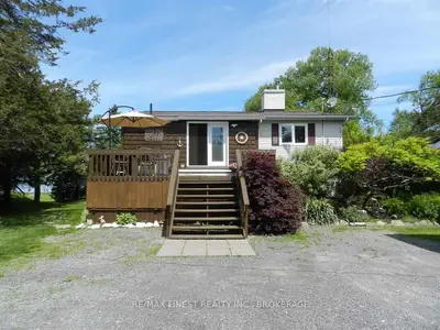 543 A South Shore Road, Greater Napanee, On K7r 3k7