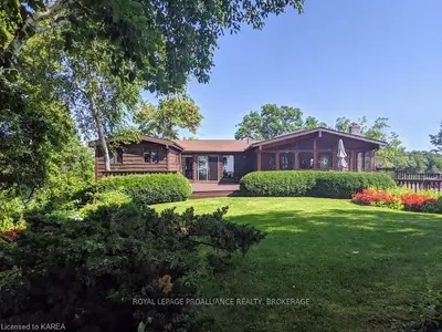 1 Grandview Island #17, Gananoque, On, K0e 1l0