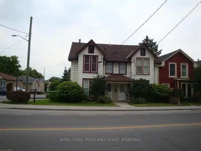 329-331 Montreal Street, Kingston, On K7k 3h2